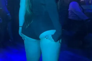 THE BADDEST THE FREAKIEST WET PUSSY💦💦💦 - Image 1