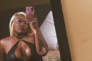 𝓝𝓮𝔀 𝓘𝓷 𝓣𝓸𝔀𝓷 🫦🔥Sexyy Thick Chocolate Dipping Wet Waiting For U❤‍🔥 - Image 8