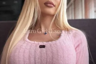 Karina, independent. Last seen online: 10.6.2026 - Image 5
