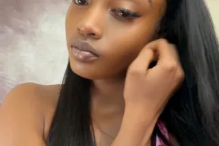 COME AND HANG WITH A BAD BITCH, lol ❤ - Image 1