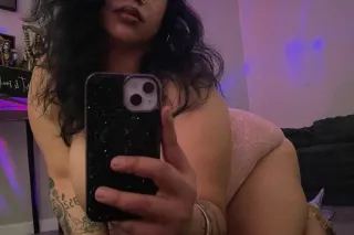 THICK JUICY LATINA 💋DONT FALL FOR THE FAKES CUM 2 PLAY 🍭 INCALLS & OUTCALLS or CARDATES 😘 - Image 1