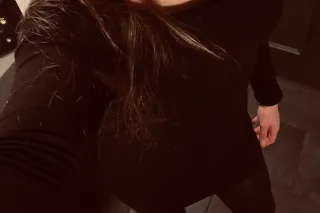 Let me cater to you.... - 29 - Image 2