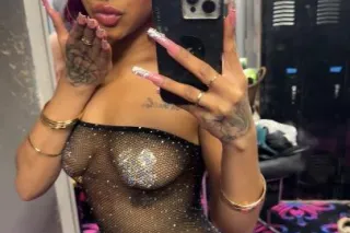 NEW IN TOWN😘💋 - 21 - Image 1