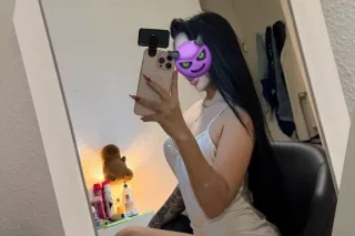 Latina Hot🥵💦💦 - Image 3