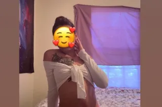 CAR PLAY ONLY LOW RATES 🥰😋 - 2... - Image 1