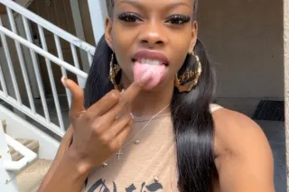 Petite Temptation 💎 Worth every moment 💋 - Image 4