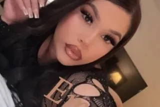✨New into town ✨🫦your fav porn... - Image 2