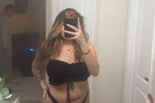 Slymar 7/10 Avalible Latina 💚 2 girls TEXT yes i verify - Image 4