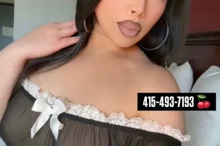 Hosting Incall in Hayward 📍🏩💝😈🍭 💲150 Blow & Go Special 👅💦 Your Favorite Exotic Latina Slut Willing & Ready to Please YOU 🫵🏼😘💝 NO BARE/GFE!! 🚫 - Image 1