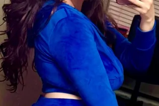 Visiting RedHead Beauty - Image 10