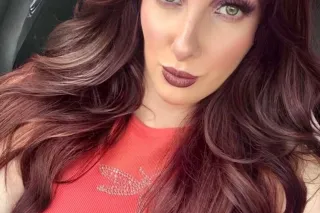 Visiting RedHead Beauty - Image 8