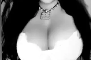 busty blue eyed beauty - Image 2