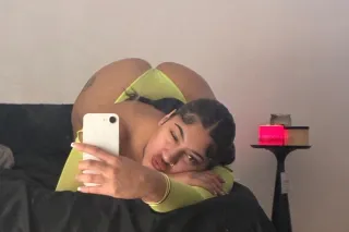 LAST DAY💋Sexy Phat ass latina ... - Image 2