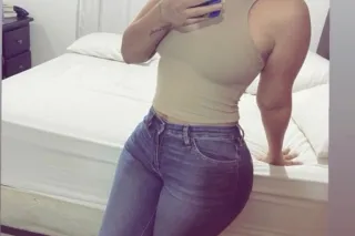Hola soy de la app de citas Necesitas un respiro Manos expertas para tu relax! 💦🥰Masajes con final feliz a domicilio/en estudio. Te lo mereces! 💆♀💬 Reserva tu cita. Hazme saber si ests interesado/a. - Image 3