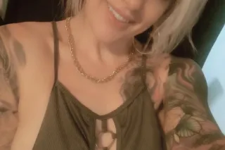 let me make your day better and cum let a load off daddy ;) - Image 2