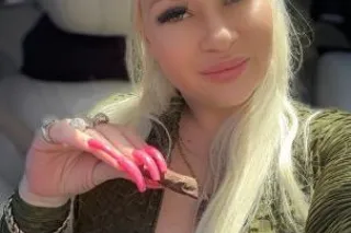 blonde greek barbie 🍾🎉out call - Image 7
