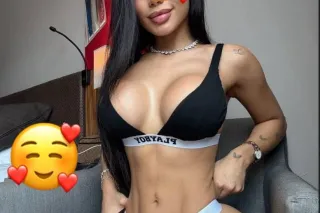RACHELLE TEXT ME NOW AVAILABLE... - Image 3