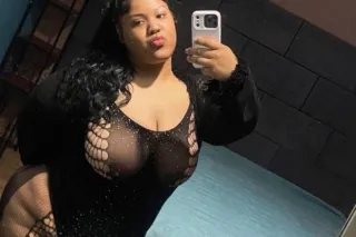 ThroatGoat Latina👅💦 - Image 4