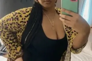 💄 BARBIES BACK🌹😍 - Image 1