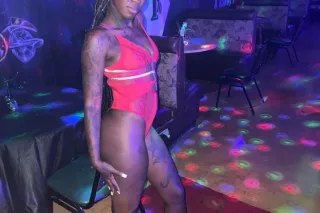 Cum See Me 💋 Wet 💦 & Ready😜 - Image 4