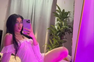 🥰Sexi latina nueva en la zona llego mi amiga nueva pregunta - Image 4