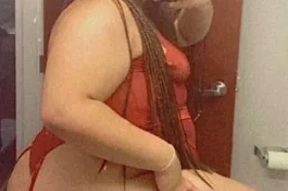 BEST HAWK TUAH💦😜Pretty LightSkin BBW💋😍 Goddess 💦😹 💋 AVAILABLE - Image 2