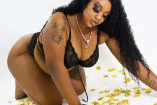 Tall ; thick bbw available nea... - Image 3