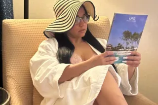 chica latina y caliente - Image 3