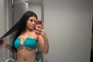 Slymar 7/11 Avaliable 💚 2 girls TEXT yes i verify - Image 2