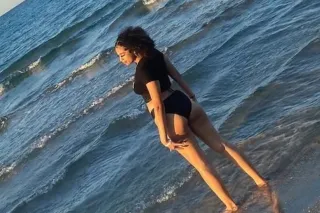 Foreign Beauty💕 🙀 2 girl specials 🥰 - Image 2