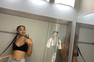 Foreign Beauty💕 🙀 2 girl specials 🥰 - Image 3