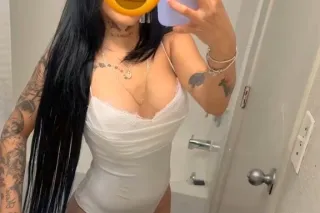 Sexy Latina - Image 6