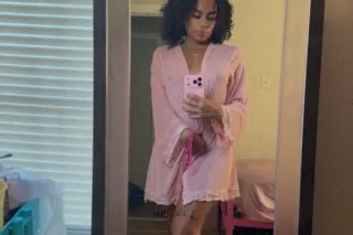 SEXY LATINAAA!!! MOBILE AND READY NOW - Image 4