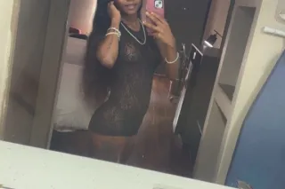 GushingWet&Tight Pussy🥹Pretty DarkSkinn🤎 /InCalls” Only Rn ! - Image 1