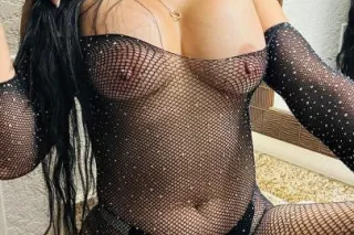 Hola pao I'm a hot girl come a... - Image 2