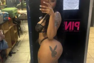 CARRIBEAN BEAUTY READY FOR FUN... - Image 3