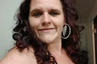 100 FS COVRED with a condom an... - Image 2