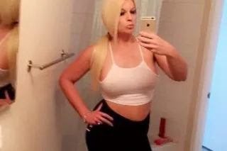 H0T bL0nDe PARTYGIRLS!! wanna ... - Image 3