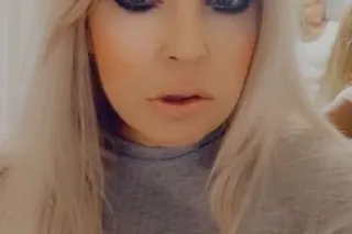 H0T bL0nDe PARTYGIRLS!! wanna play n fool around with us LETS PARTY!! - Image 6