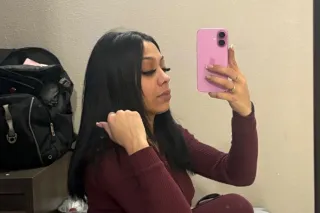 PETITE SQUIRTER 🤩🙋🏻♀ TASTE ME ... - Image 4