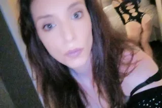 No deposit needed for playtime with this Kitten!l!l🫦 - Image 11