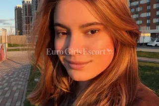 Milana, independent. Last seen online: 18.6.2026 - Image 6
