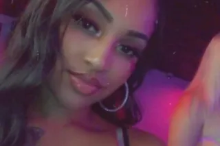 sexy baddie ready to play😘💥💖 -... - Image 2