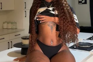 Late Night Special🍒 Pretty Lea... - Image 1