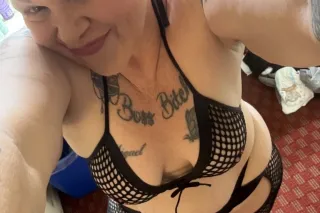last night 💦 $80 gummy bj $120... - Image 4
