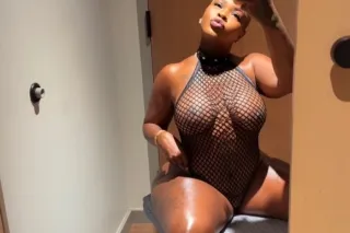 5 STAR Provider ⭐⭐⭐⭐⭐ mzhonduras visiting must see your dream girl💕 - Image 6