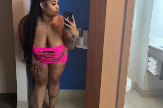 ⭐Incalls Outcalls & FaceTime Shows✨🏆🥂#1 Gєитlємєи'ѕ Choicє🏆😈 - Image 4