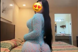 🤩HOT AND SEXY LATIN AVAILABLE NOW😍ONLY INCALL PAY HERE ZELLE O CASH😍😍 - Image 1