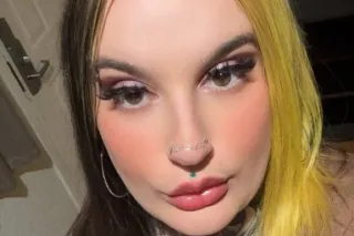 🔥🍑BUSTY BBW GOTH BABE 🖤♀ Ready to Play 💋💦 - Image 3