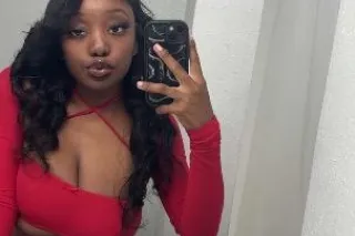 21yo Ebony Goddess🤎 - 21 - Image 1